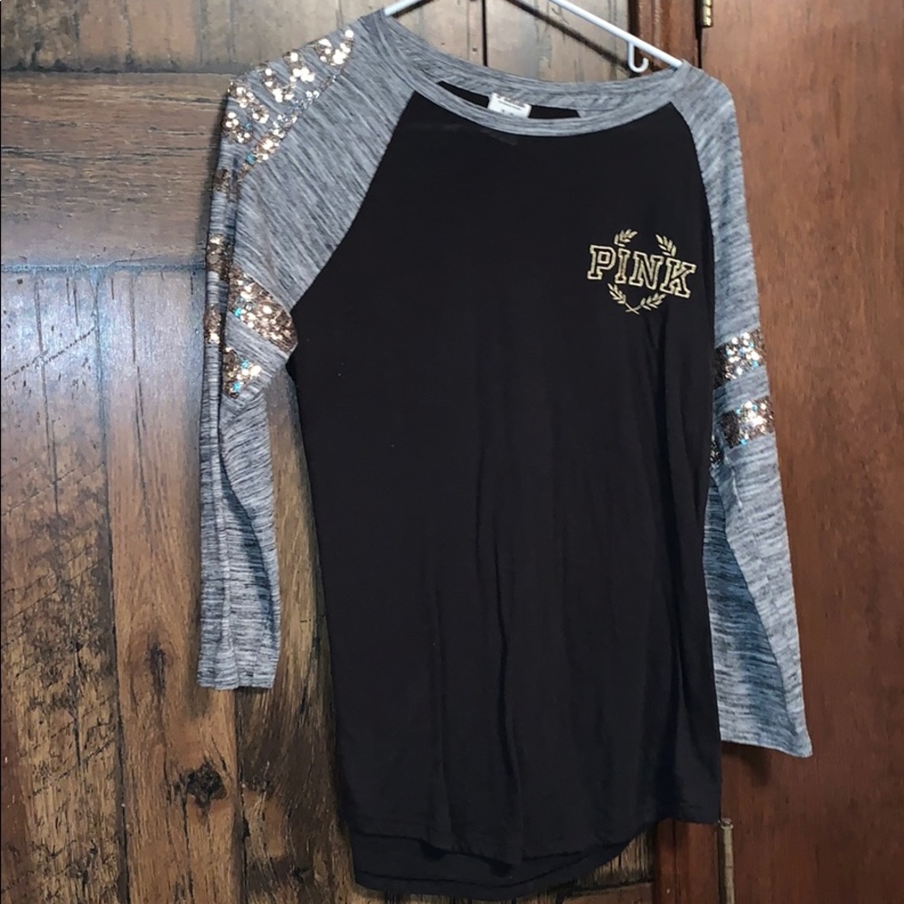 VS PINK tee